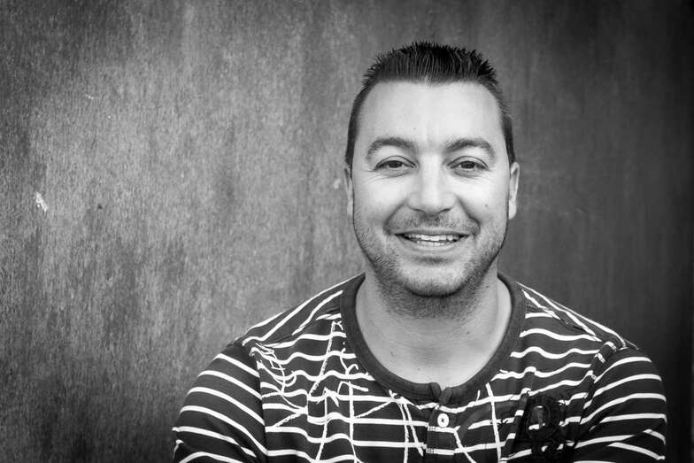 Iván Suárez, el autor del libro (Foto TA)